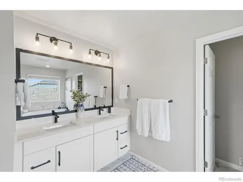 1834 S De Gaulle Court Aurora CO 80018