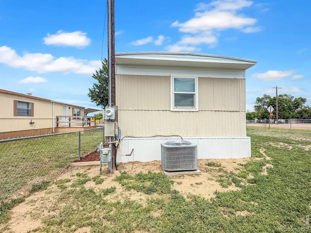 901-907 Phelps Street Sterling CO 80751