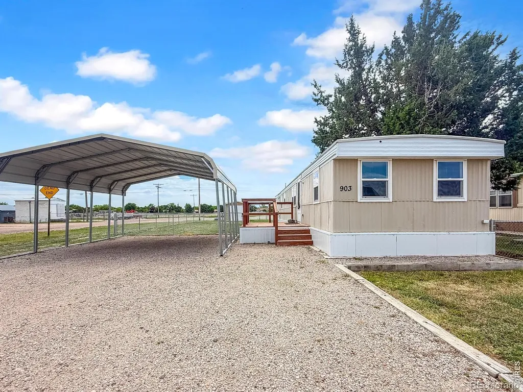 901-907 Phelps Street Sterling CO 80751