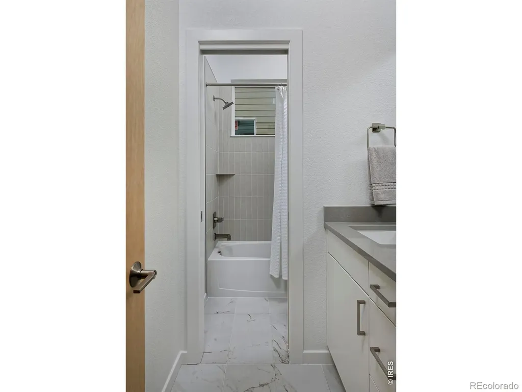 729 Kubat Lane Longmont CO 80503