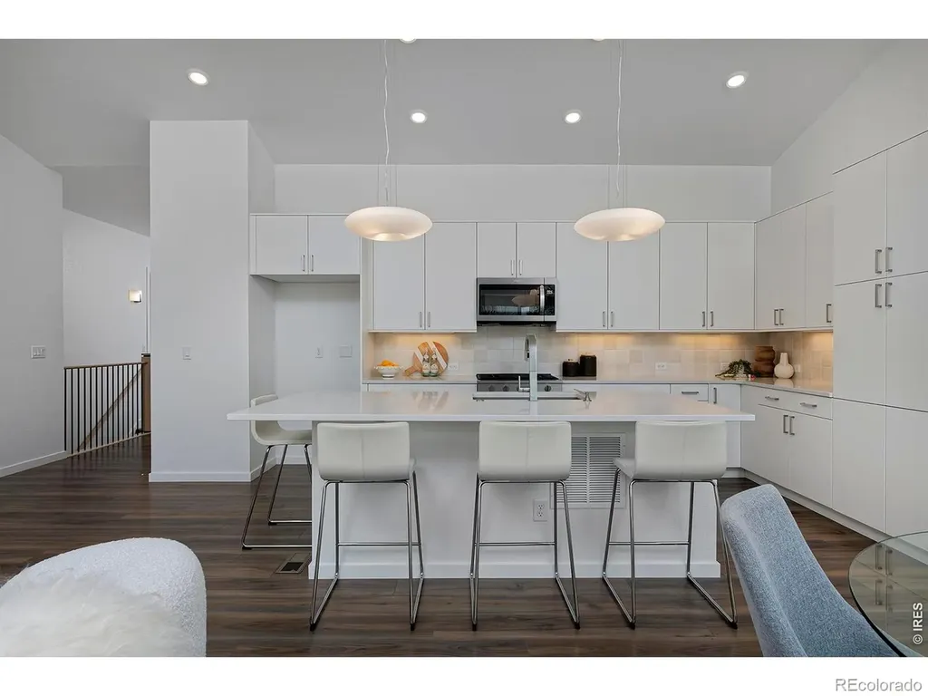 729 Kubat Lane Longmont CO 80503