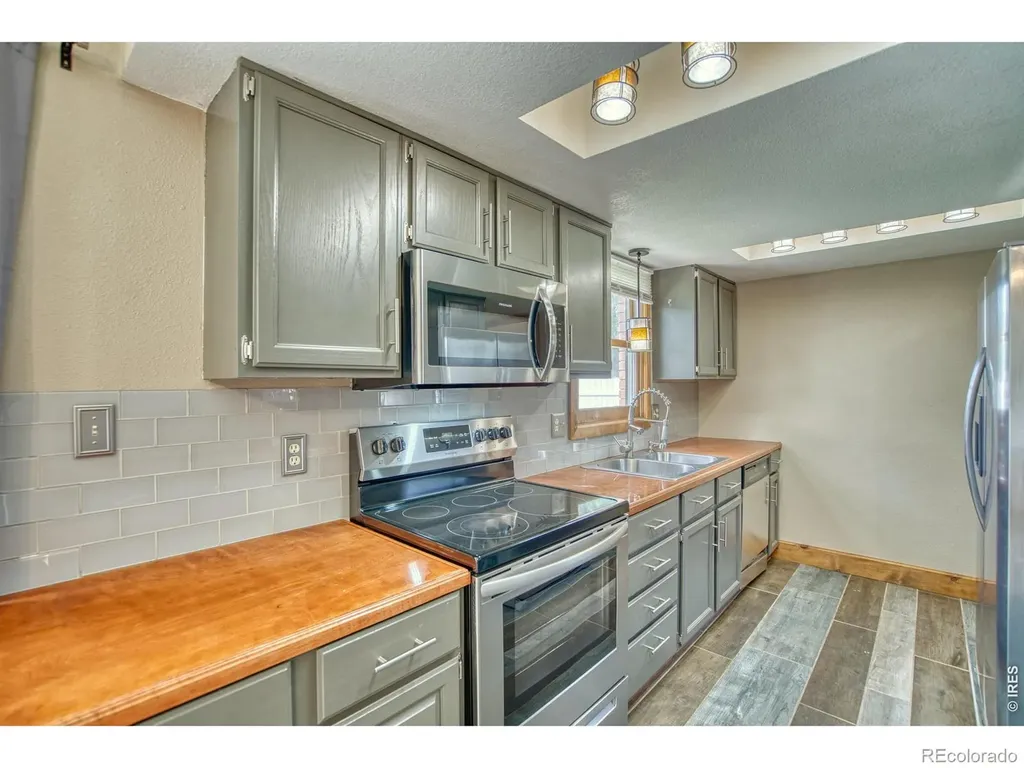928 Torrey Pine Place Loveland CO 80538