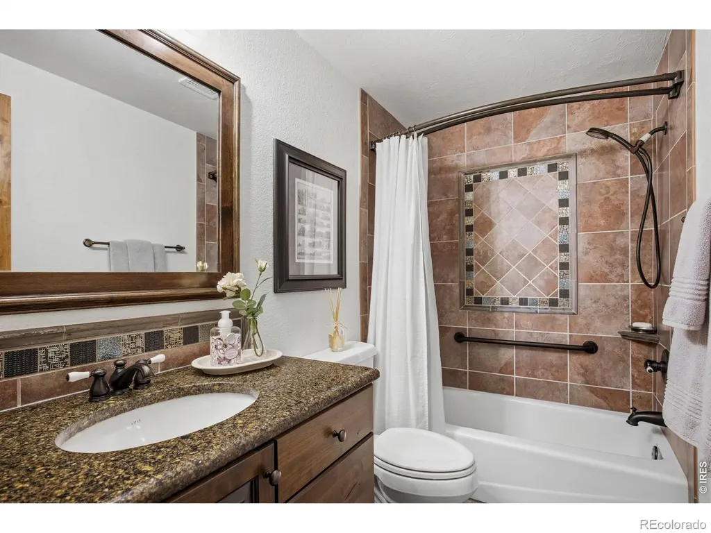8228 Benson Court Fort Collins CO 80525