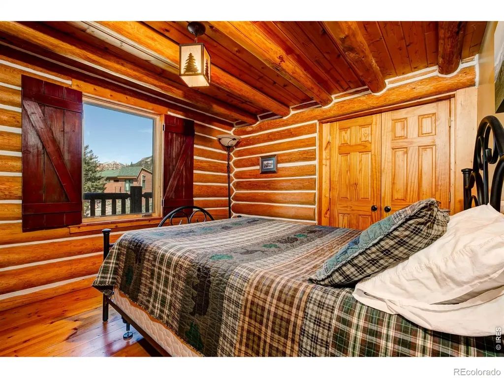 1264 Range View Road Estes Park CO 80517