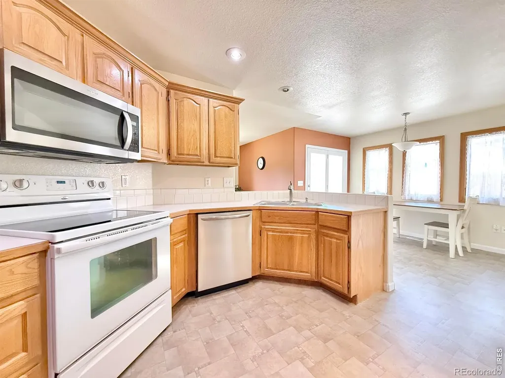 837 51st Avenue Greeley CO 80634