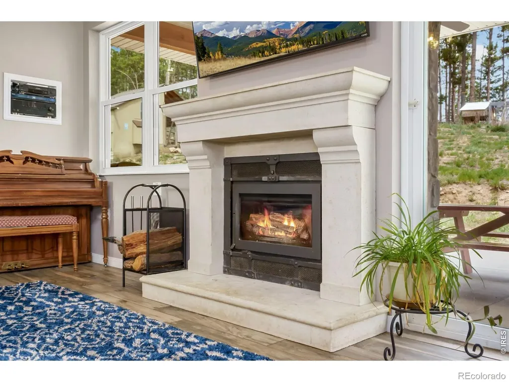 2051 Stove Prairie Road Bellvue CO 80512