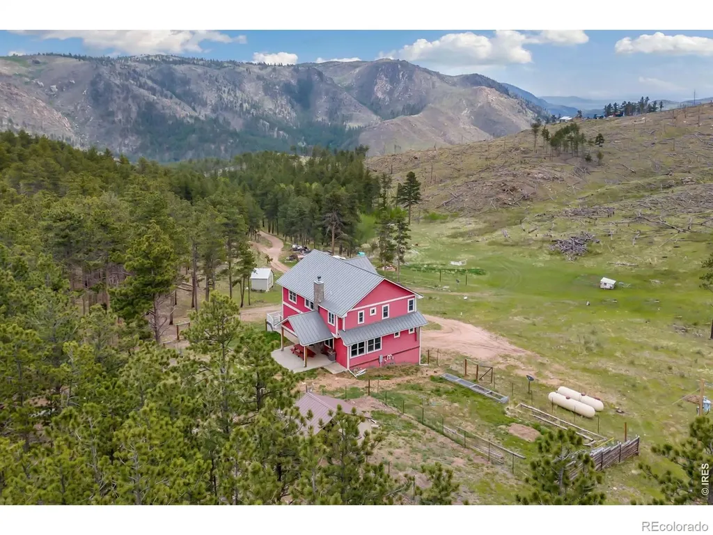 2051 Stove Prairie Road Bellvue CO 80512