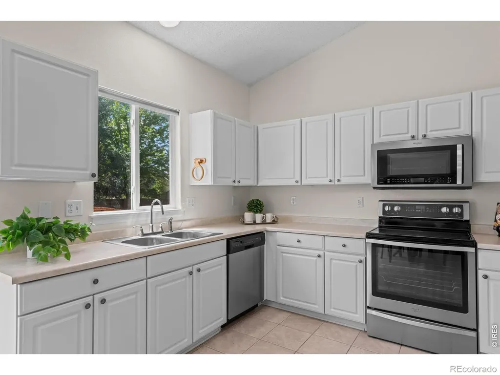 1461 Clover Creek Drive Longmont CO 80503