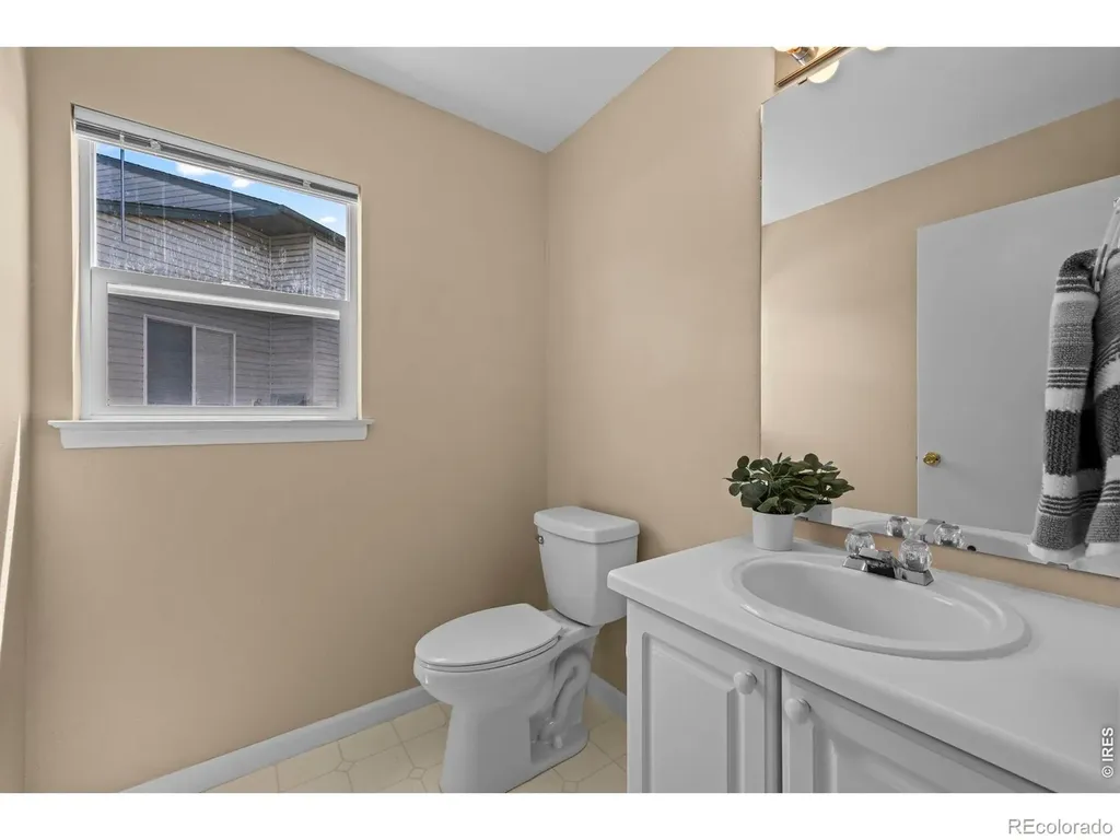 1461 Clover Creek Drive Longmont CO 80503