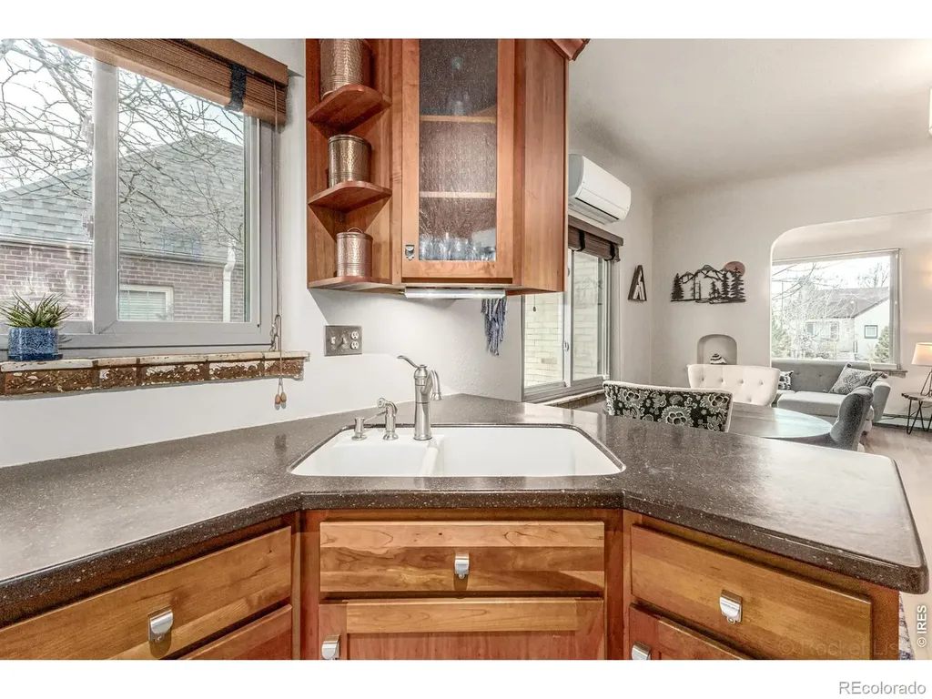 1286 Forest Street Denver CO 80220