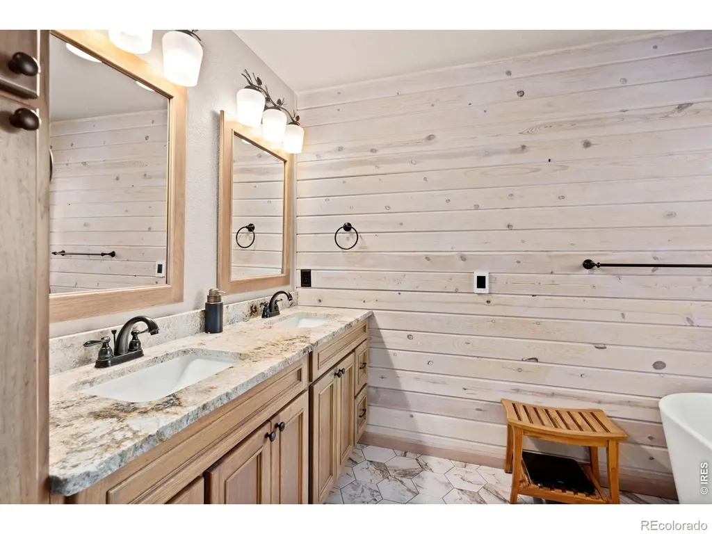 4601 Twin Peaks Court Loveland CO 80537