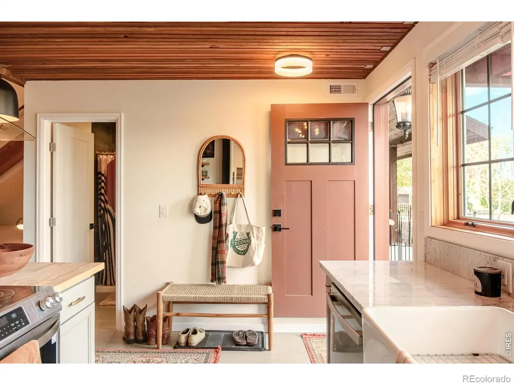 9816 County Road 7 Road Longmont CO 80504