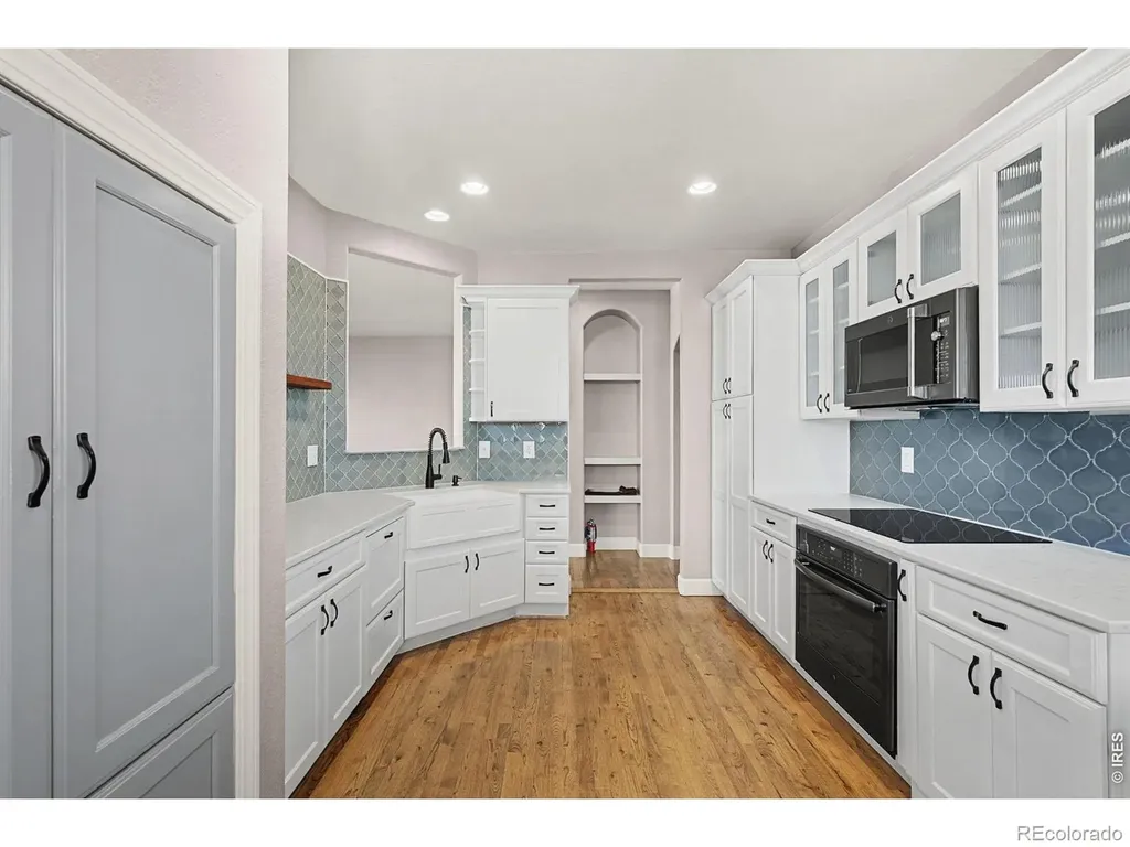 1900 E Seadrift Drive Windsor CO 80550