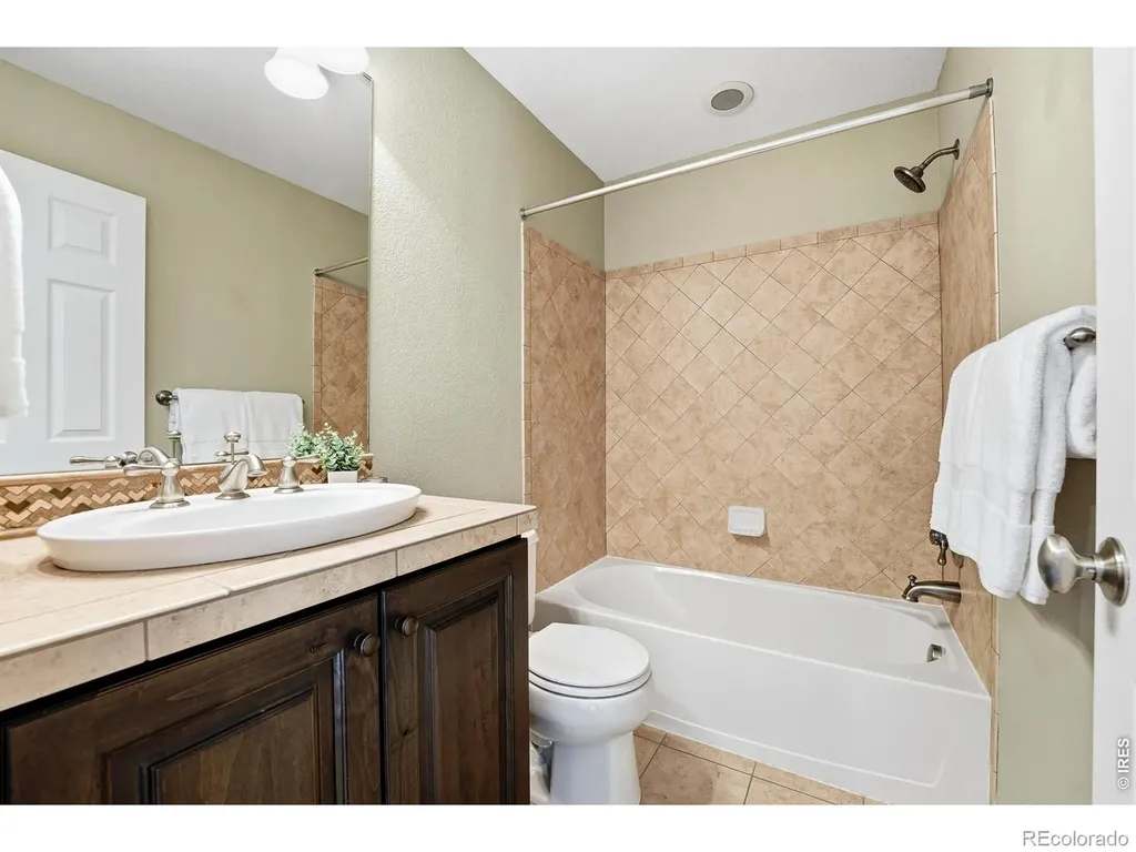 4706 Raven Run Broomfield CO 80023