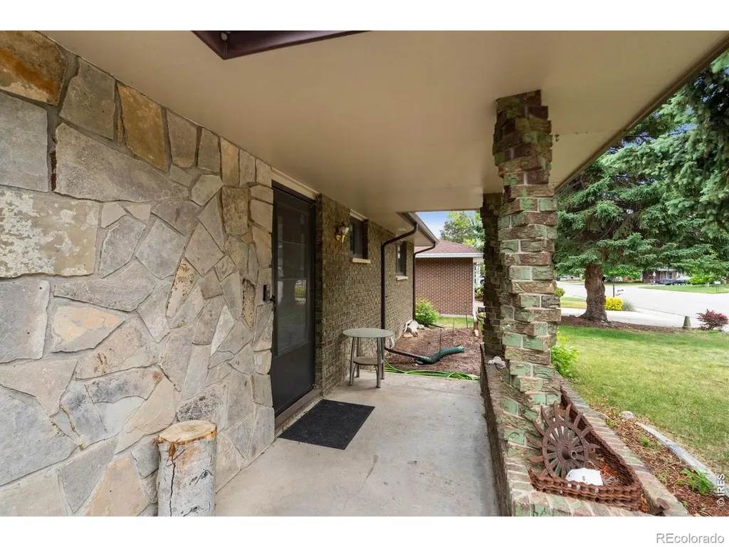 1912 Empire Avenue Loveland CO 80538