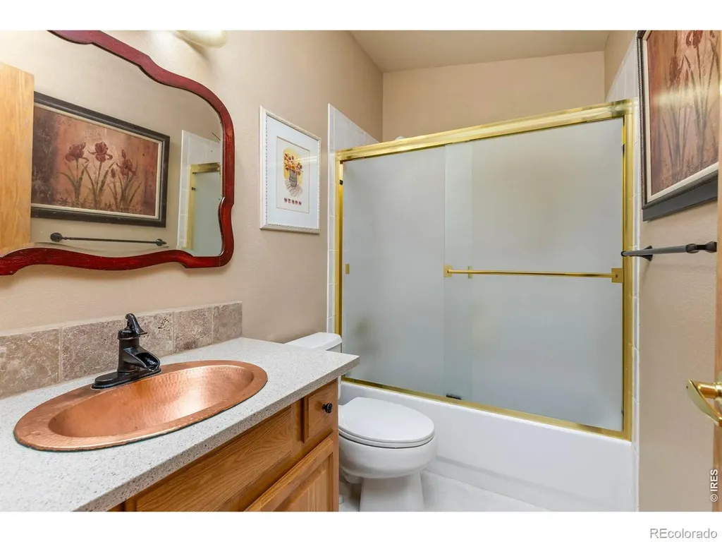 2517 Falcon Drive Longmont CO 80503