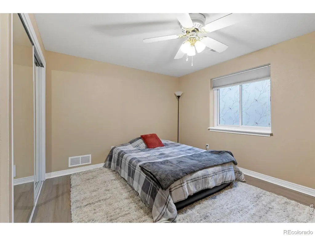 2517 Falcon Drive Longmont CO 80503