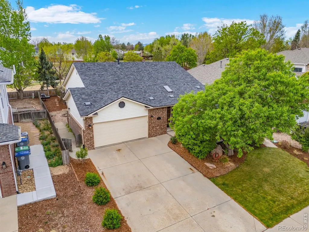 2517 Falcon Drive Longmont CO 80503