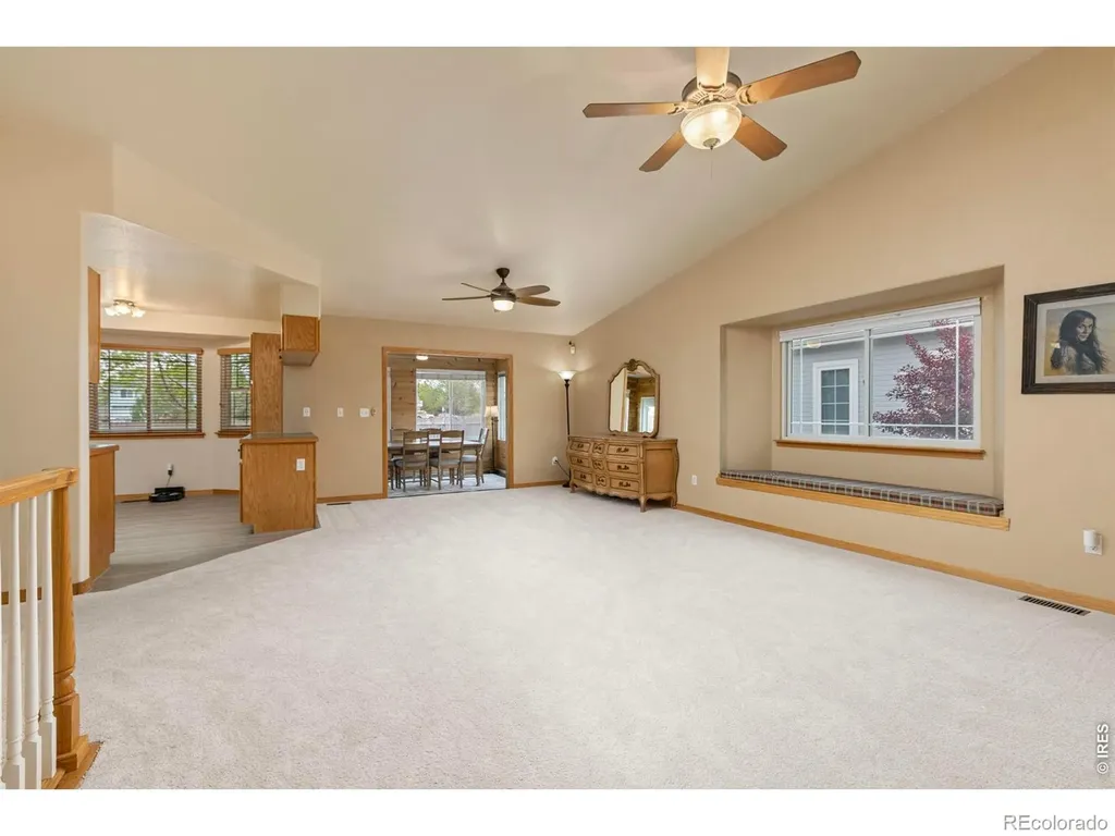 2517 Falcon Drive Longmont CO 80503