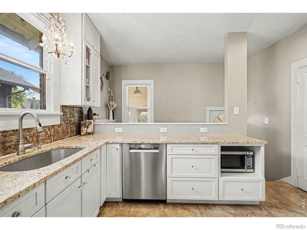 3411 N Vine Street Denver CO 80205