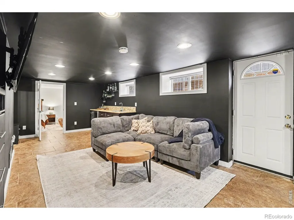 3411 N Vine Street Denver CO 80205