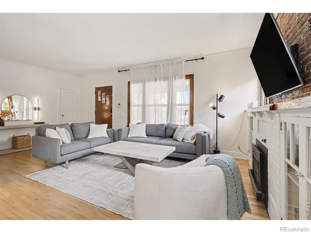 3411 N Vine Street Denver CO 80205