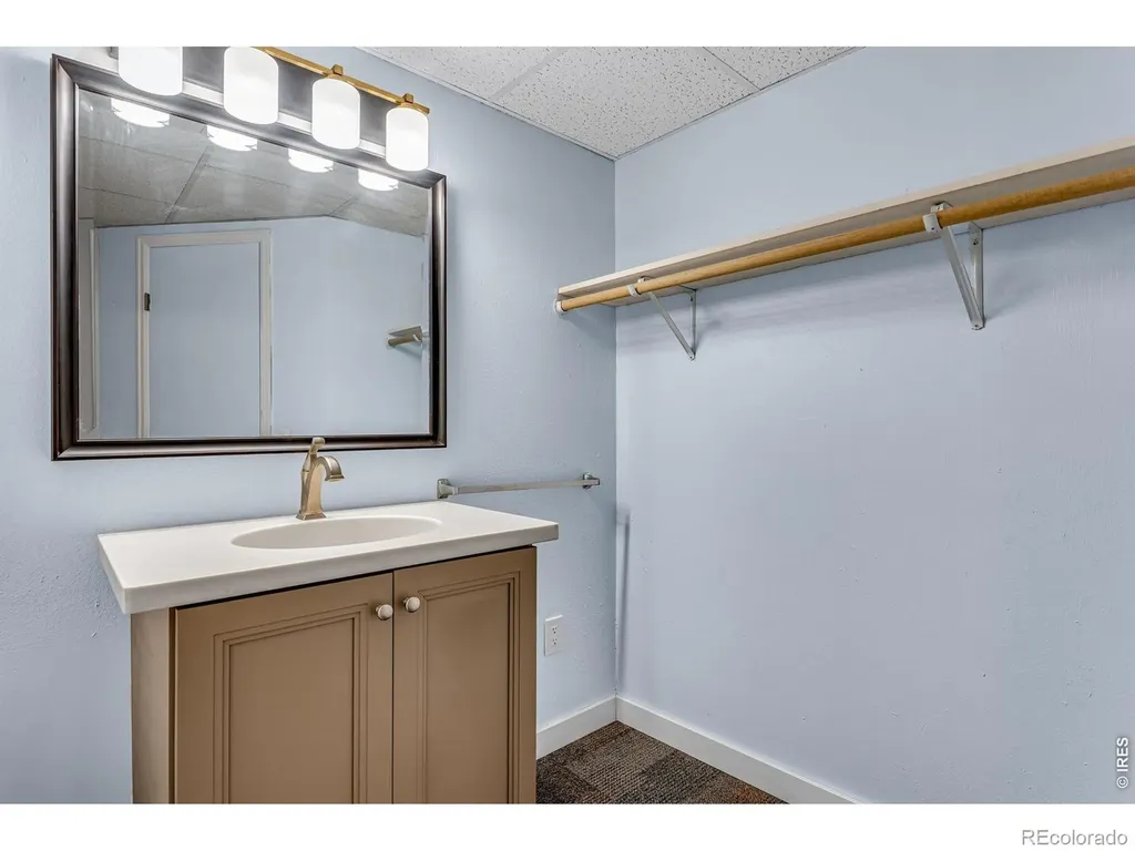 2501 Lanyon Drive Longmont CO 80503
