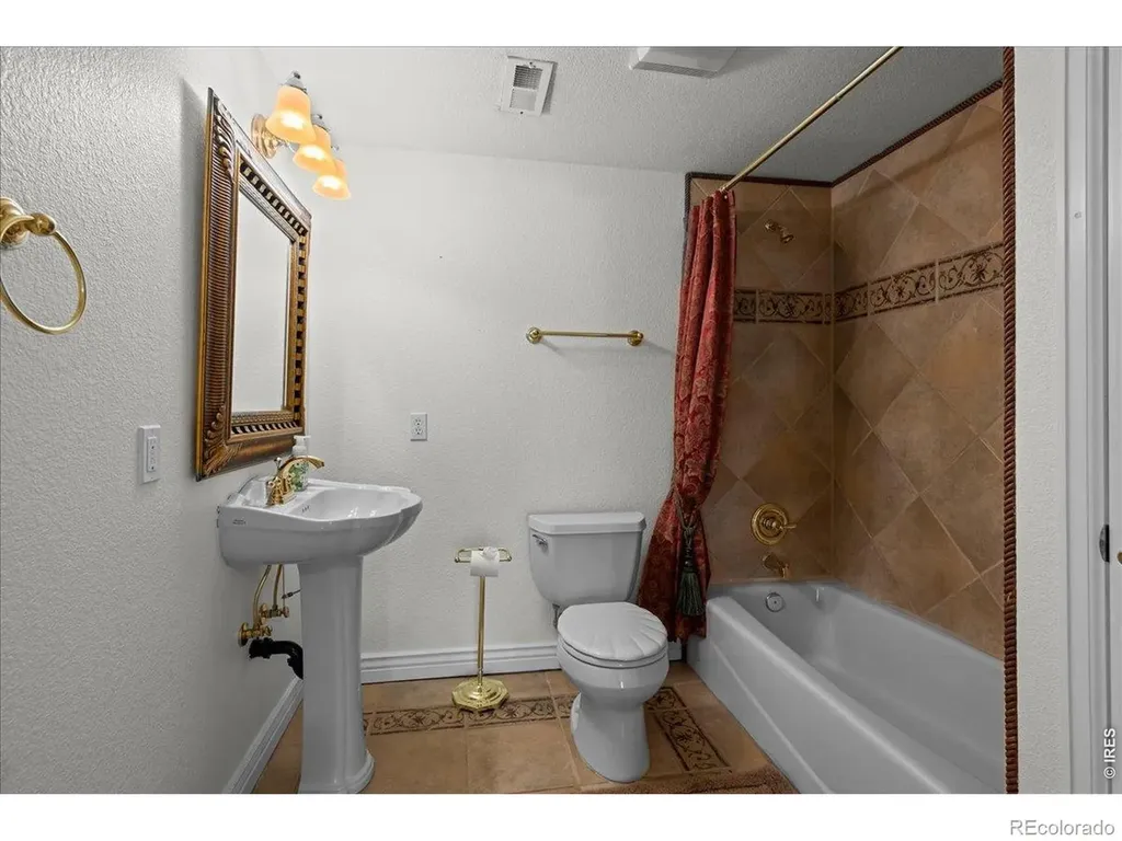 12700 Utica Circle Broomfield CO 80020