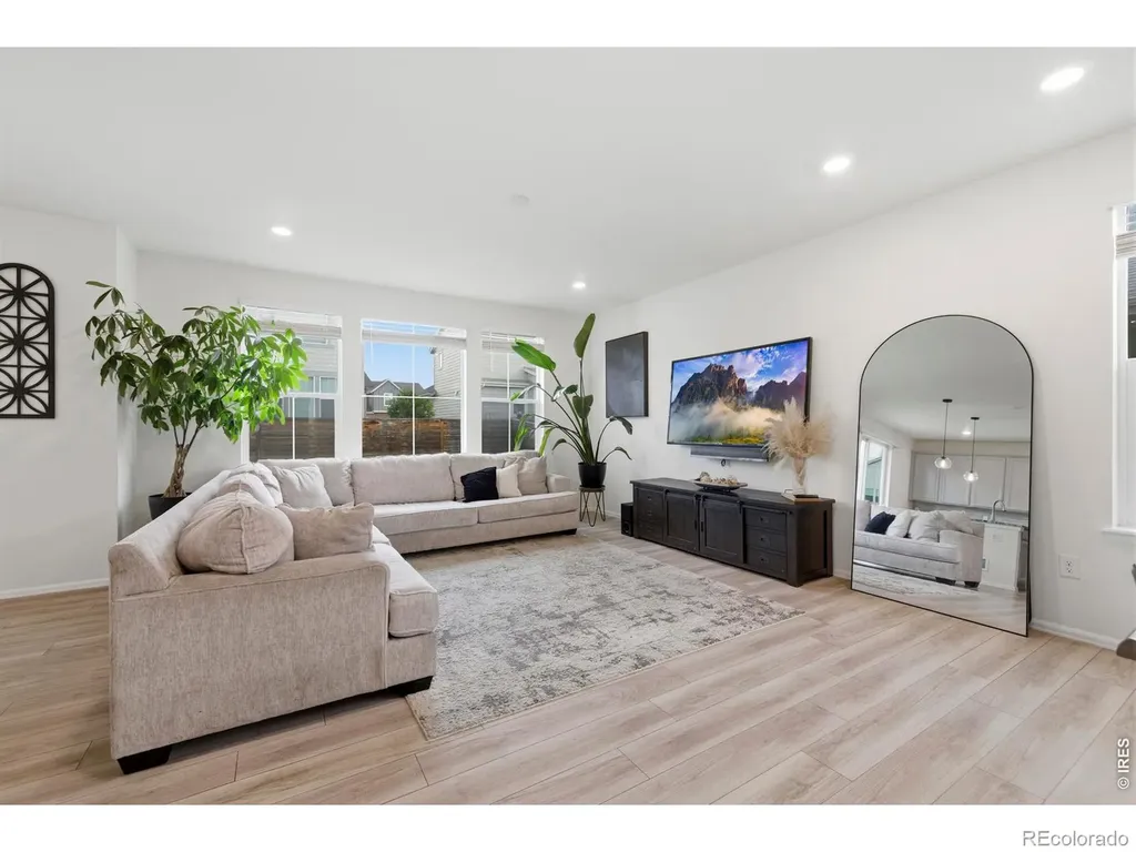 562 Vicot Way Fort Collins CO 80524