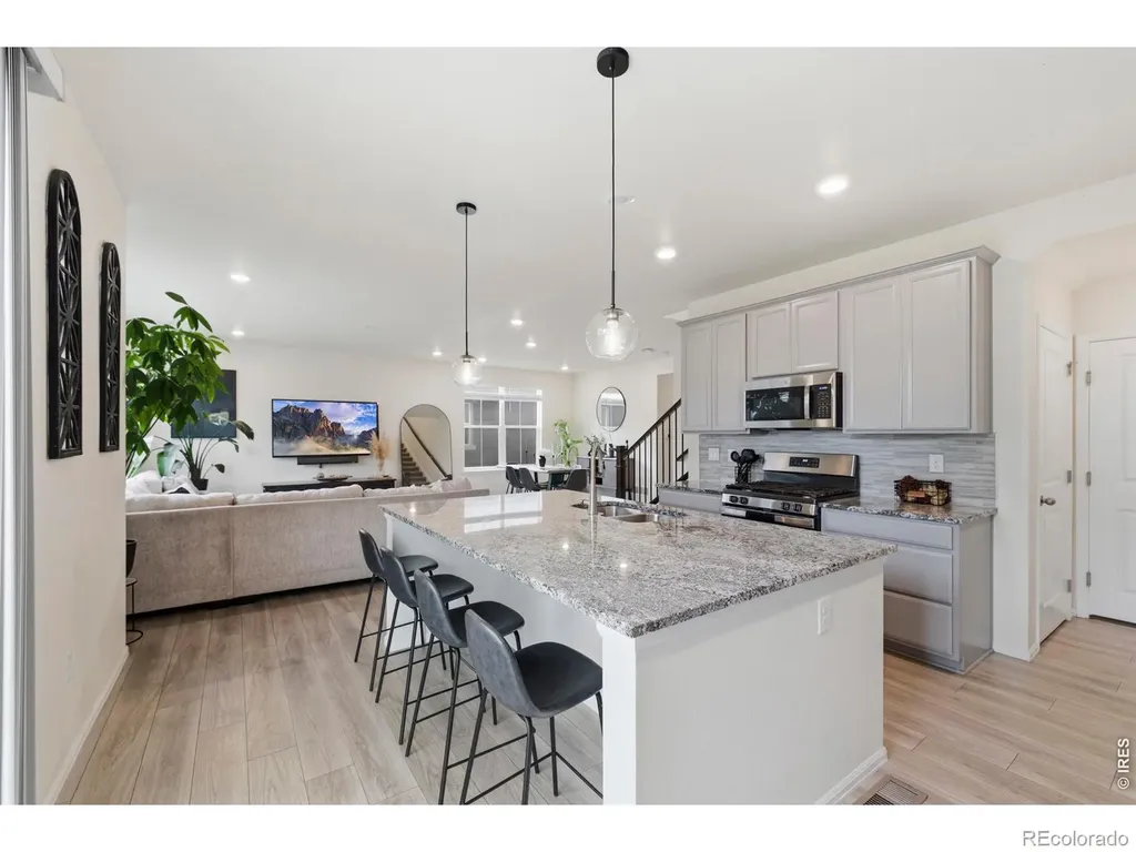 562 Vicot Way Fort Collins CO 80524