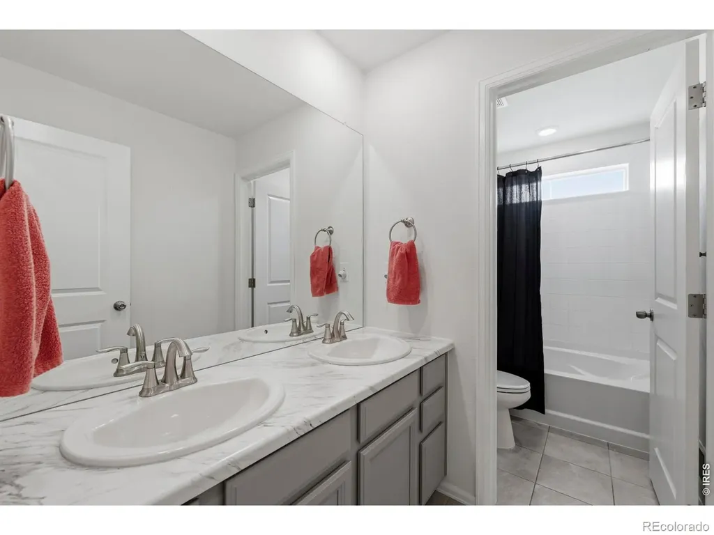 562 Vicot Way Fort Collins CO 80524