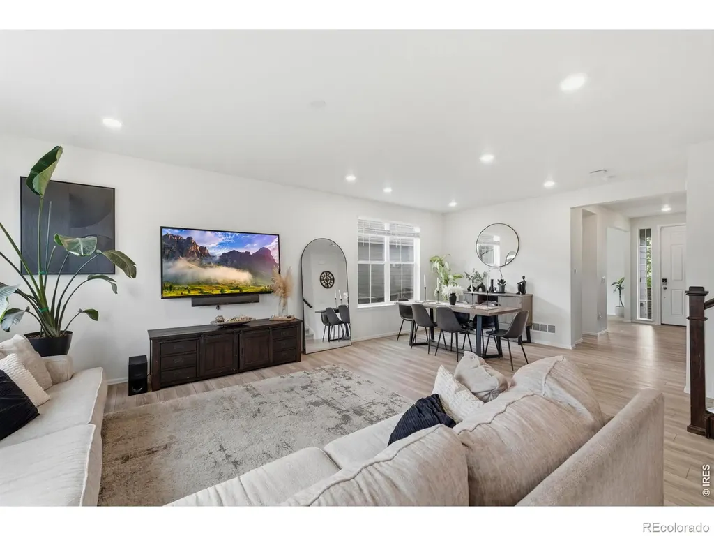 562 Vicot Way Fort Collins CO 80524