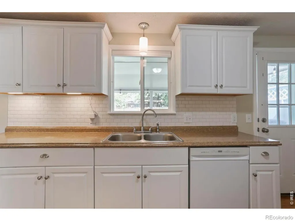 1251 Sumner Street Longmont CO 80501