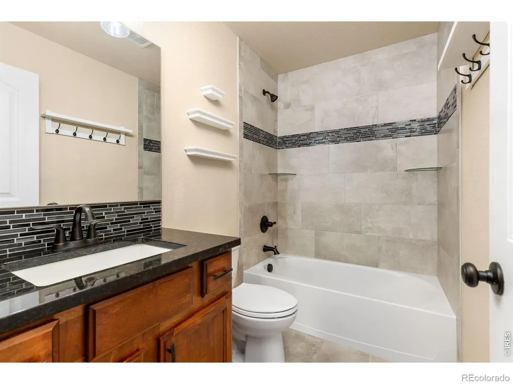 335 Kirkland Lane Johnstown CO 80534