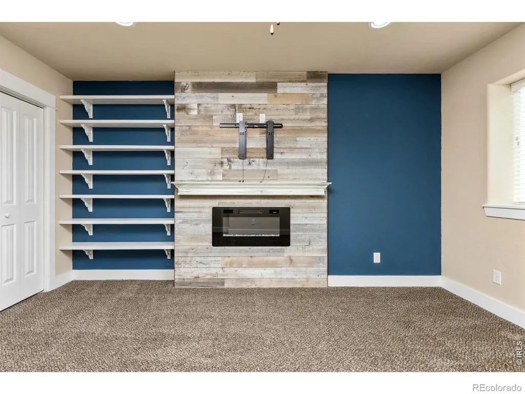 335 Kirkland Lane Johnstown CO 80534
