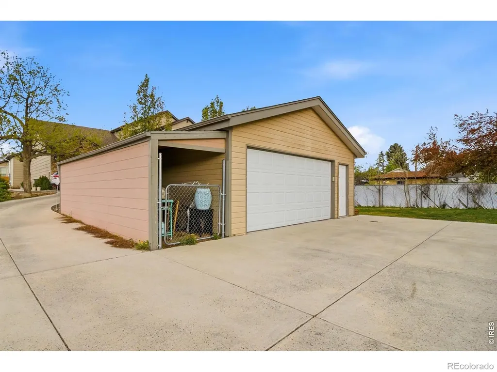 6130 S Pennsylvania Street Centennial CO 80121