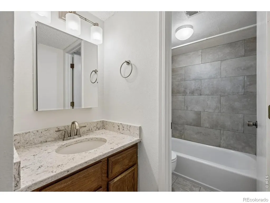 3121 S Tamarac Drive Denver CO 80231