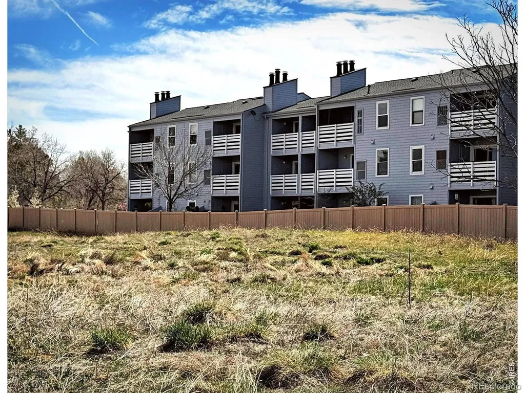 3121 S Tamarac Drive Denver CO 80231