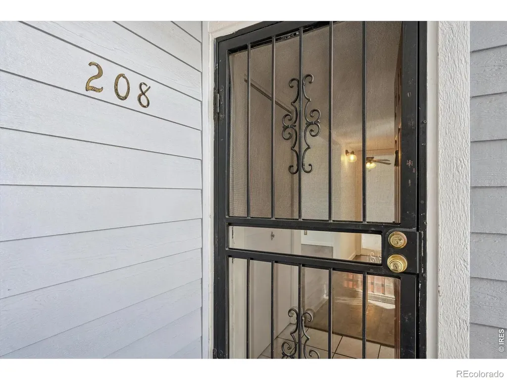 3121 S Tamarac Drive Denver CO 80231