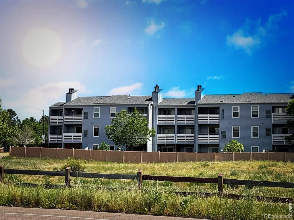 3121 S Tamarac Drive Denver CO 80231