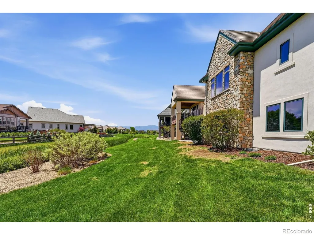 4118 Heatherhill Circle Longmont CO 80503