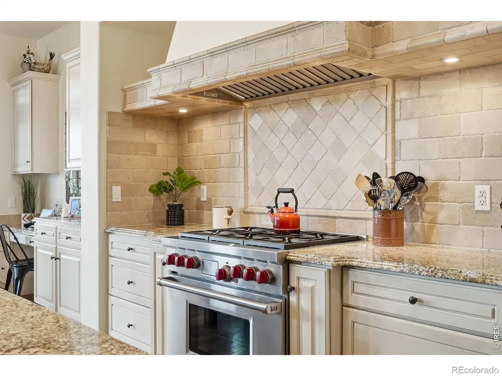 4118 Heatherhill Circle Longmont CO 80503