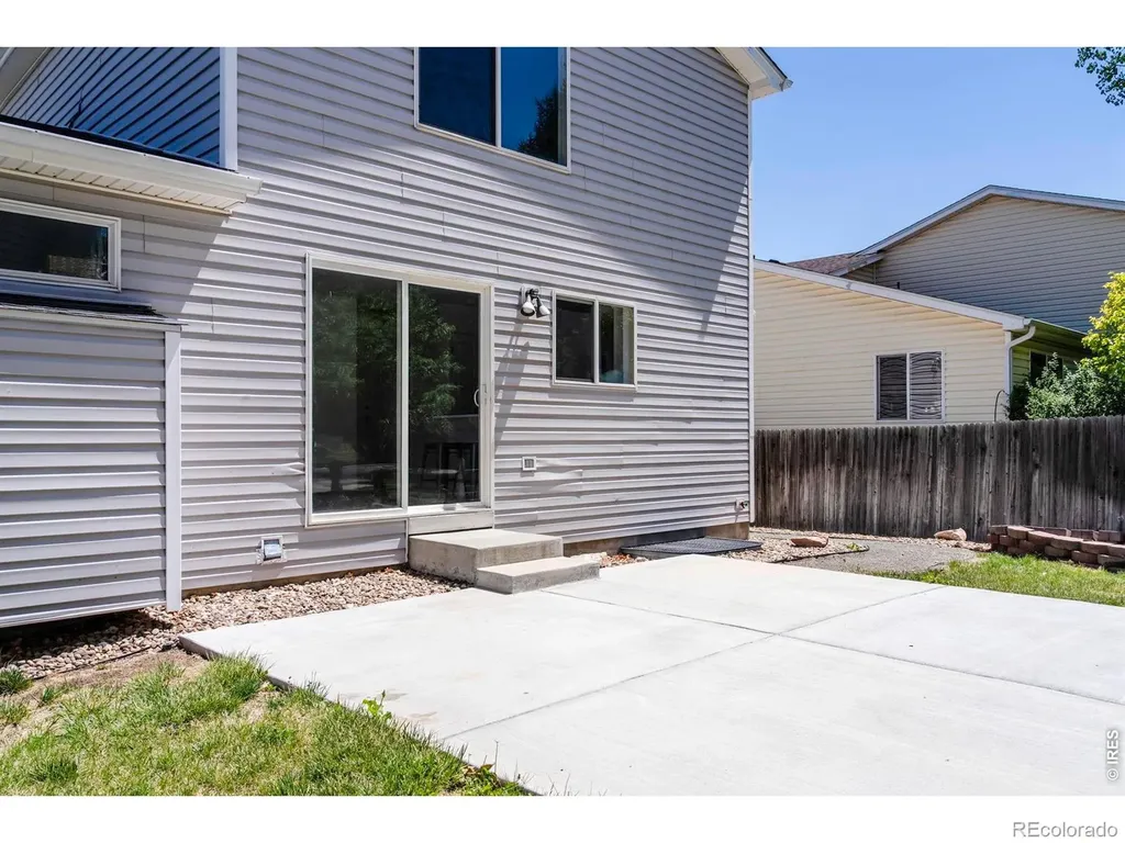 1327 Wilkerson Way Longmont CO 80504