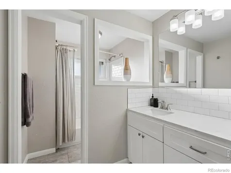 3148 E Maplewood Avenue E Centennial CO 80121