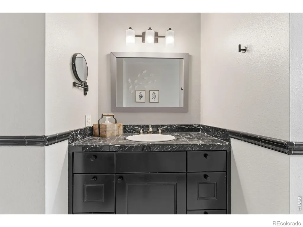2930 Alamosa Court Loveland CO 80538