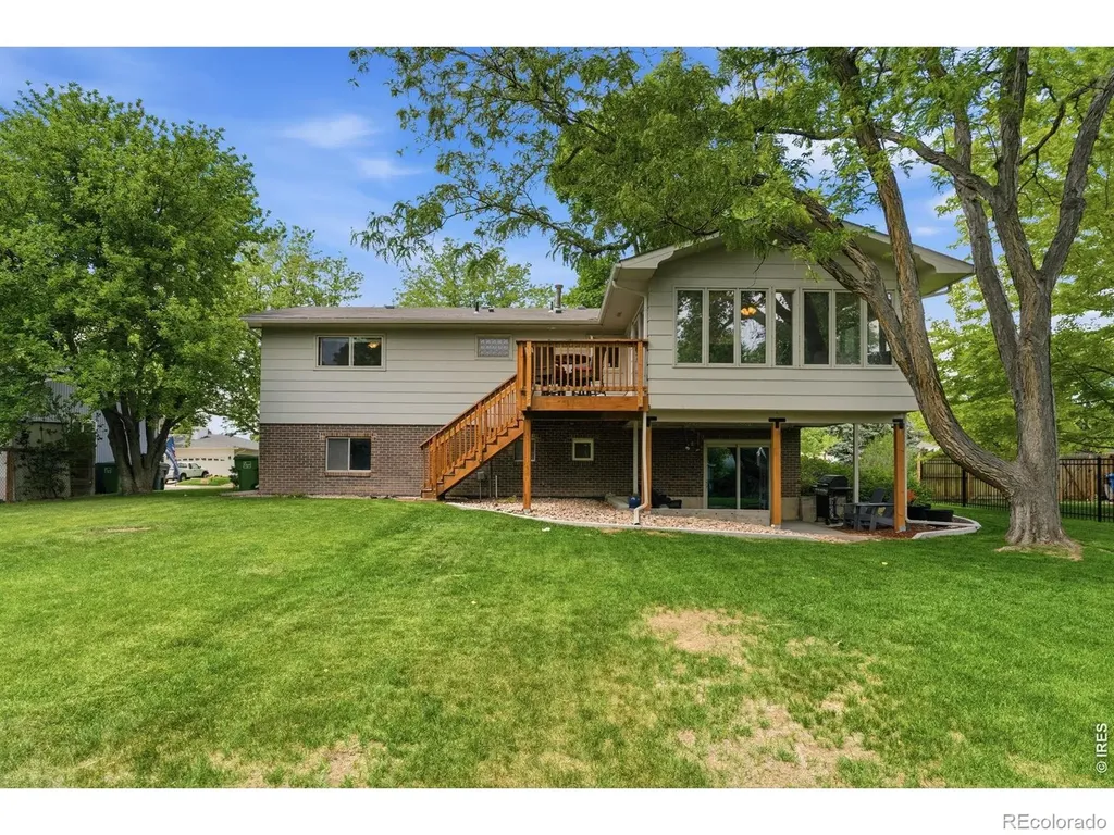 2930 Alamosa Court Loveland CO 80538