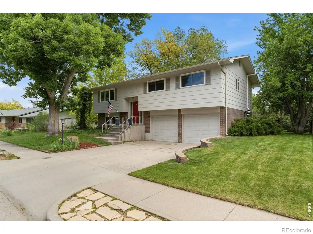 2930 Alamosa Court Loveland CO 80538