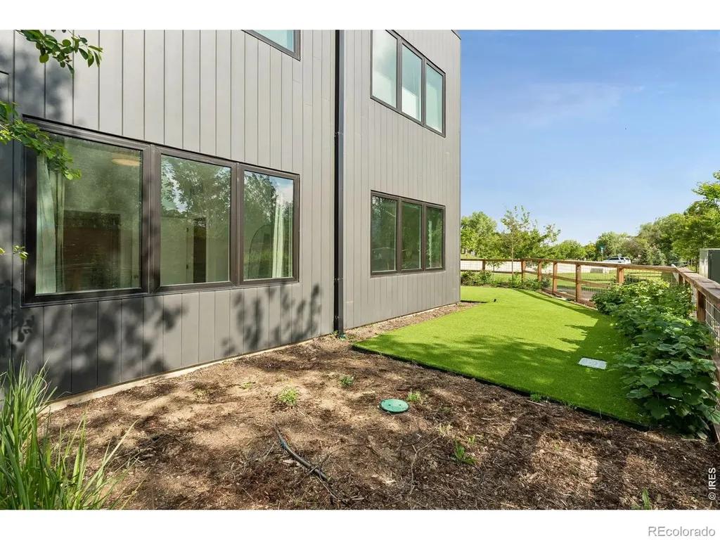 3261 Airport Road Boulder CO 80301