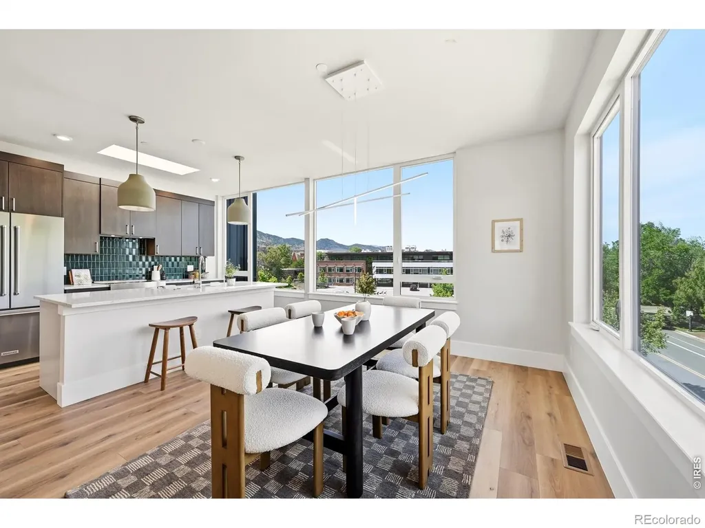 1629 17th Boulder CO 80302