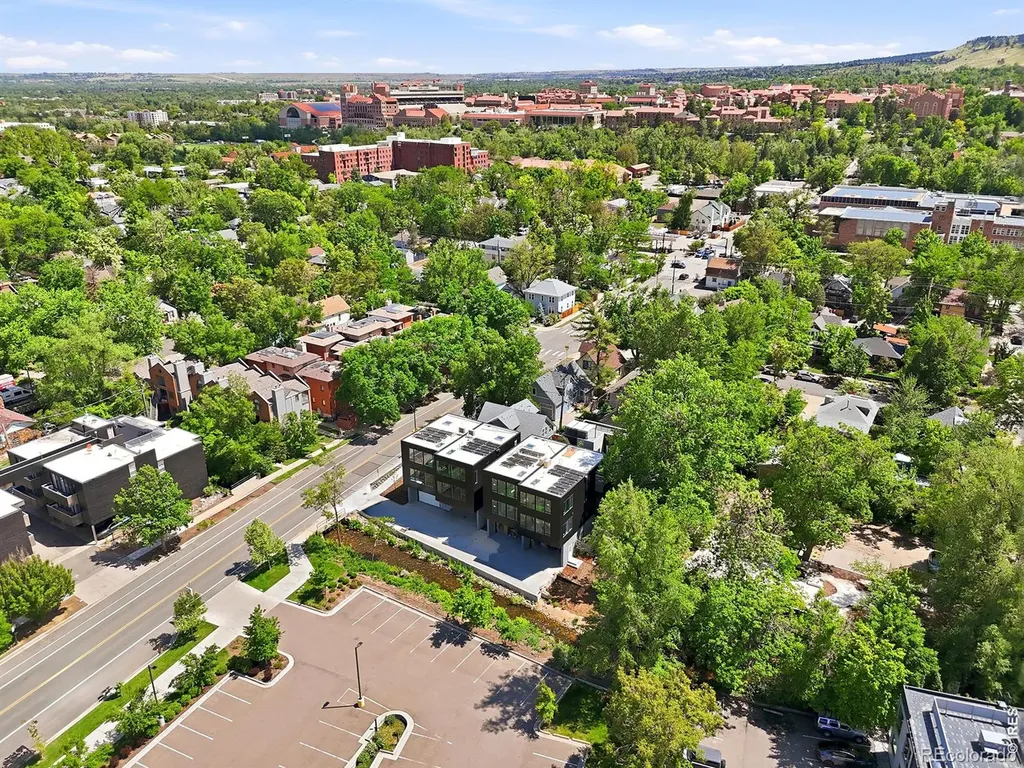 1629 17th Boulder CO 80302